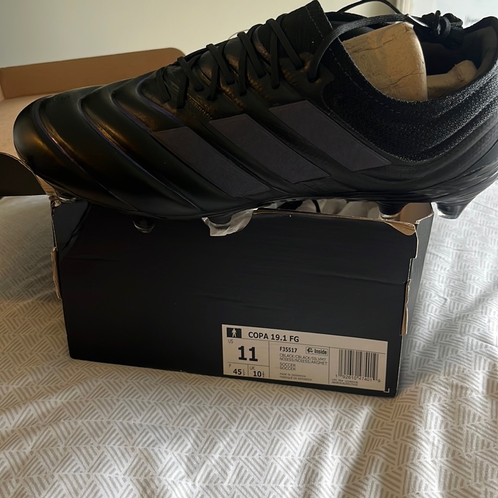 Adidas soccer copa 19.1 new size 11